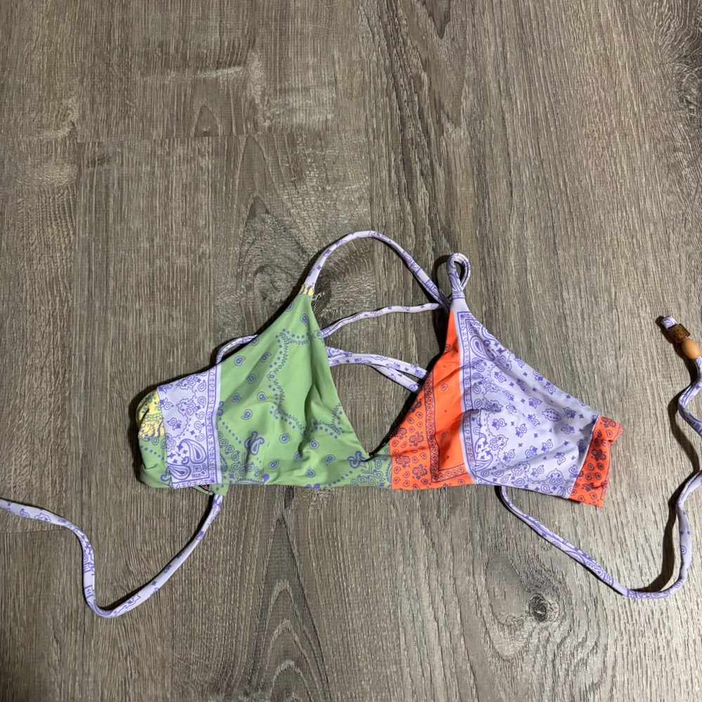 Maaji bikini top, S